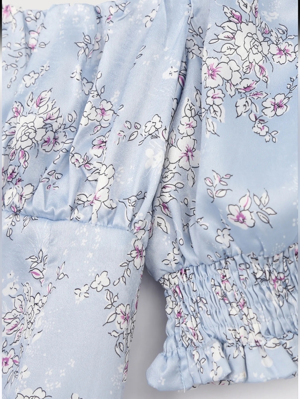 What a Sweetheart Blue Floral Print Satin Puff Sleeve Mini Dress Womens Size S - Picture 3 of 11